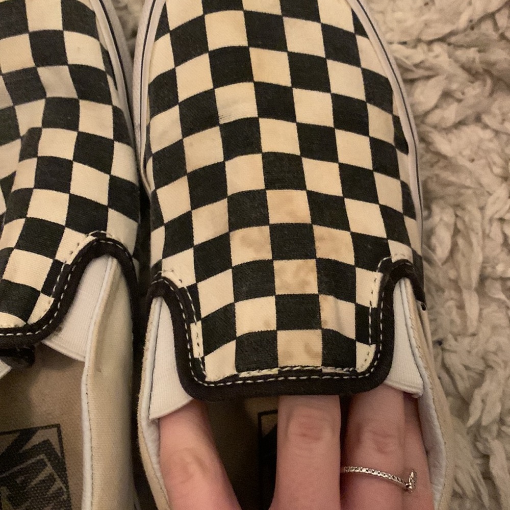 Slip On Checkered Vans - Picture 2 of 5